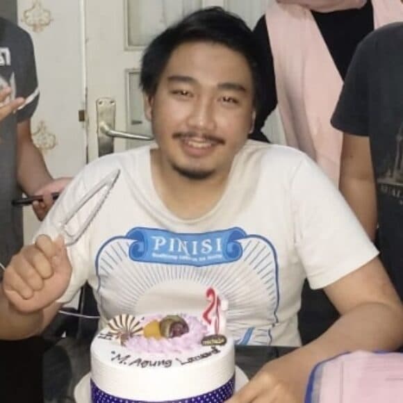 Agung Lazuardi