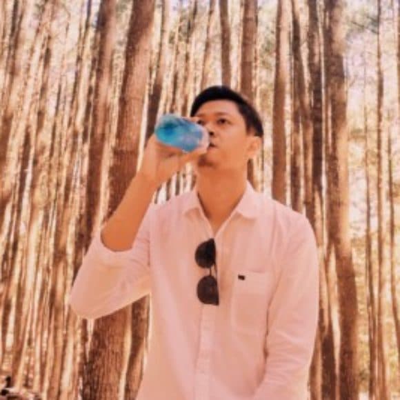 Eko Adi Wibowo