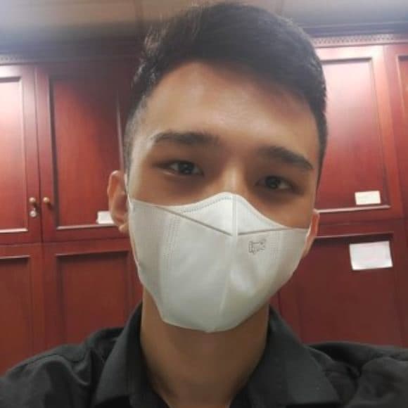 Win L Pangestu