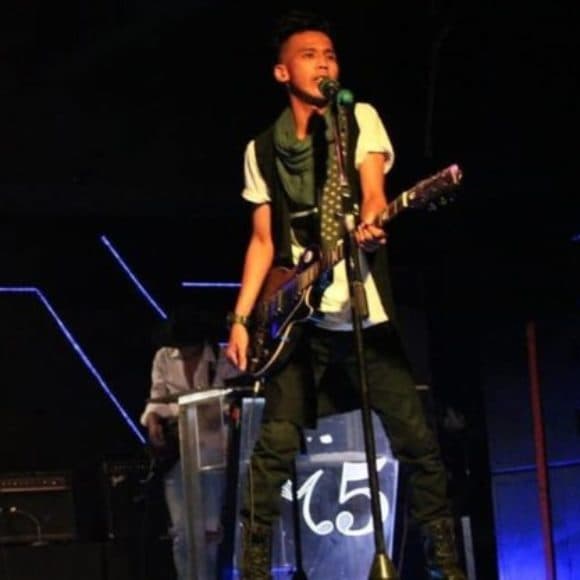 kie.guitars