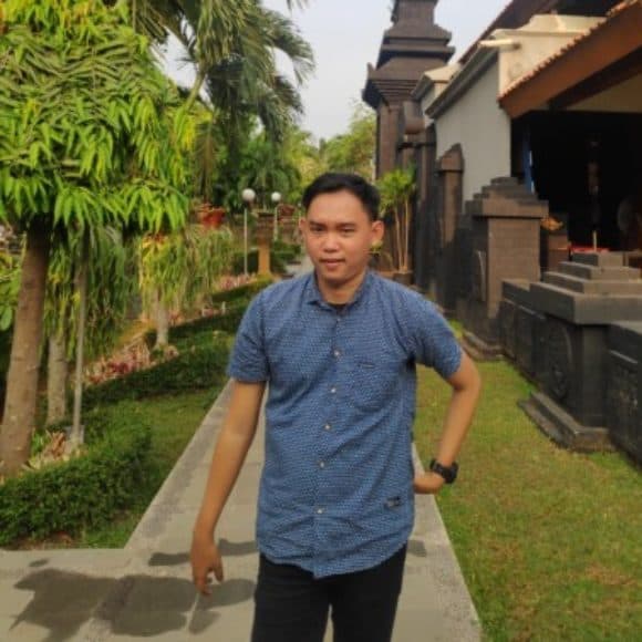 Fadil